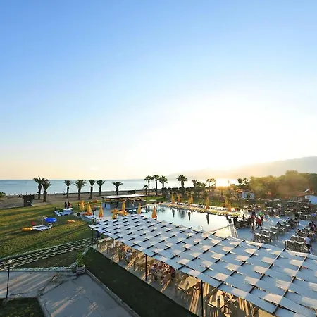 Afytos Tatil Koyu Akçay