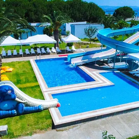 Afytos Tatil Koyu Resort
