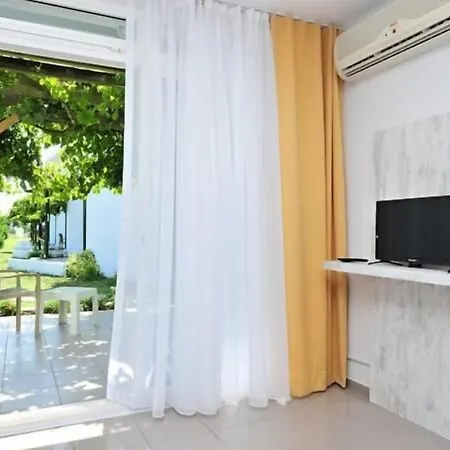 Afytos Kazdaglari Complex *