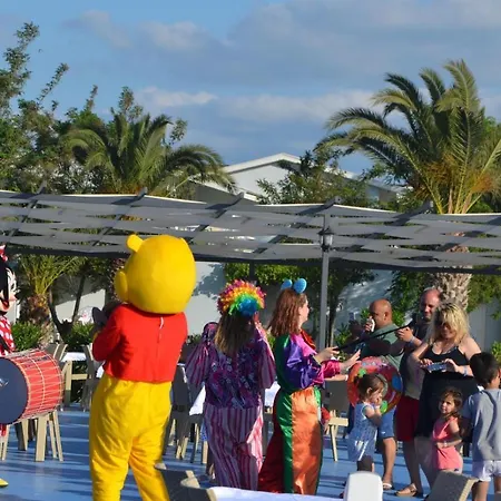 Resort Afytos Tatil Koyu Akcay (Edremit)